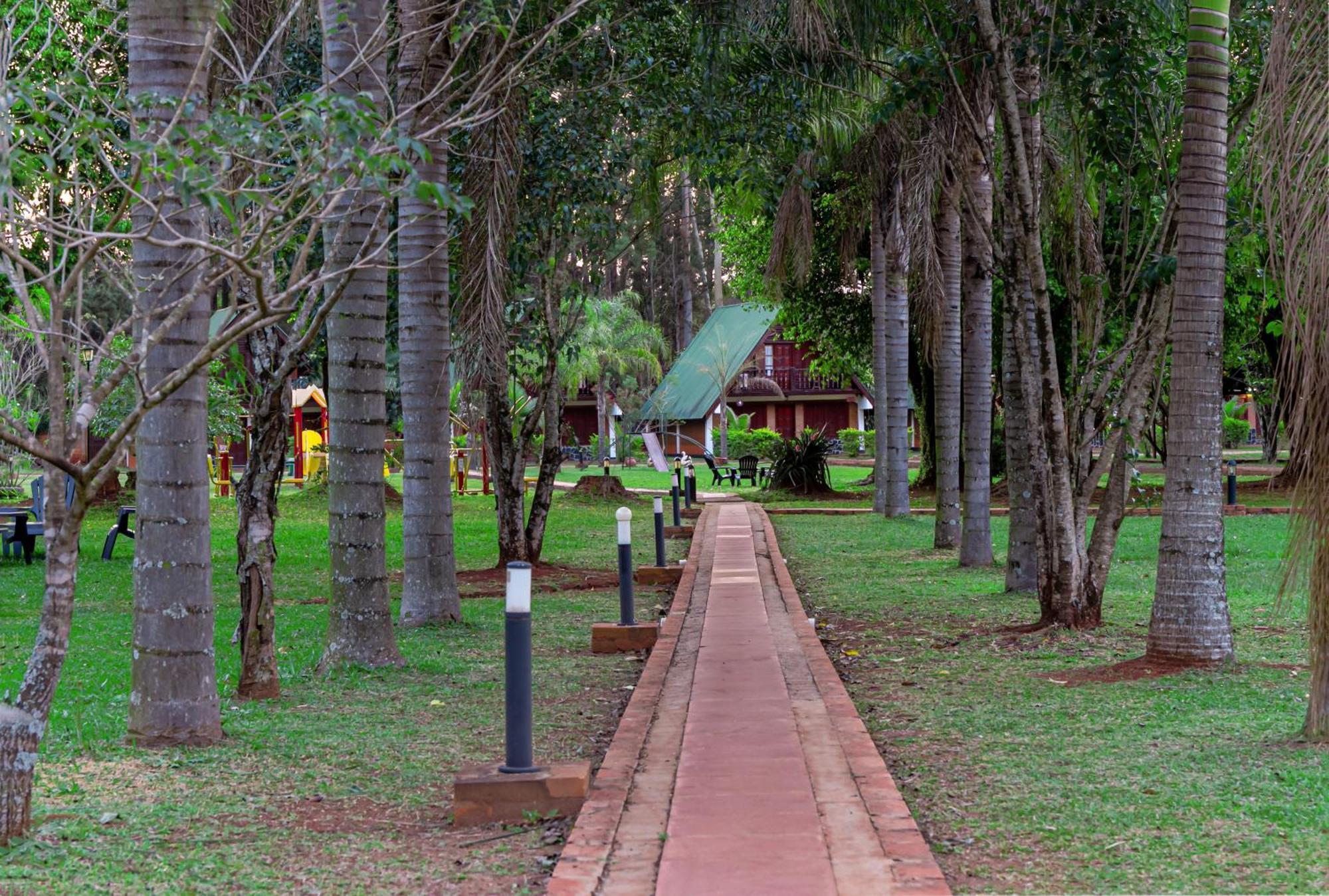 Lodge El Refugio Del Mensu