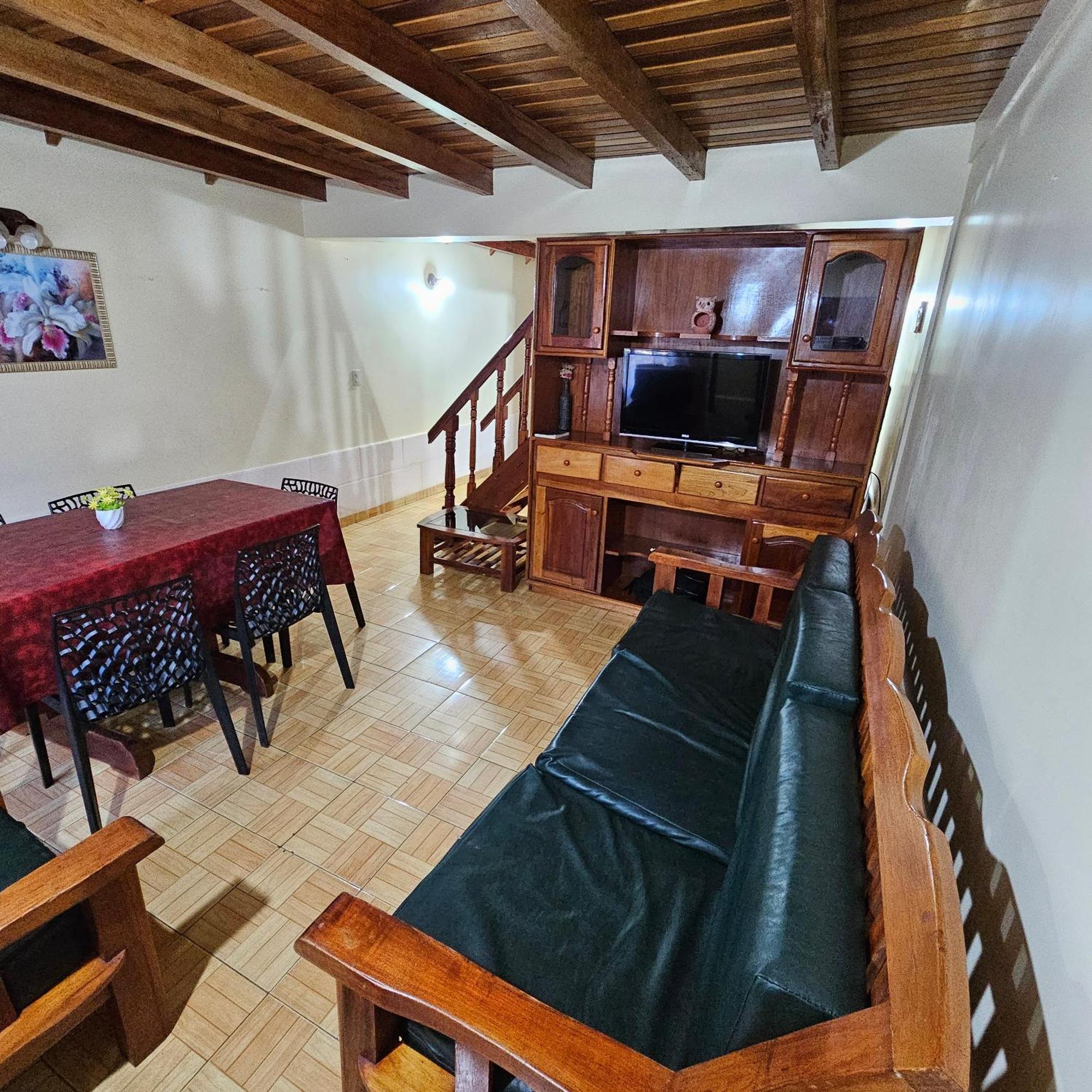 El Refugio Del Mensu Lodge *